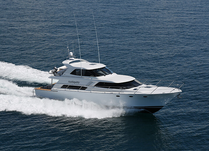 Elite 18m Mid Pilothouse - Antiquity