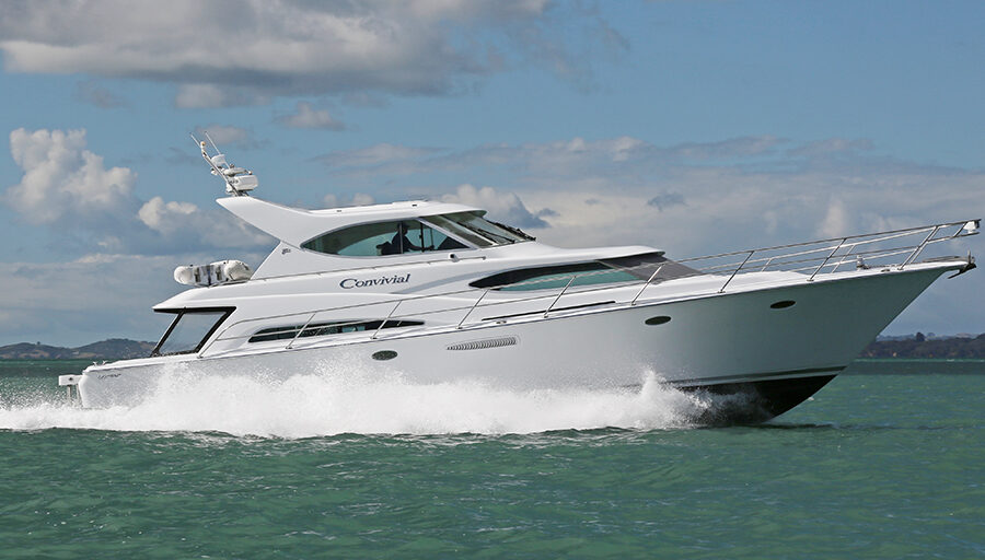Elite 17.5m Mid-Pilothouse – Convivial